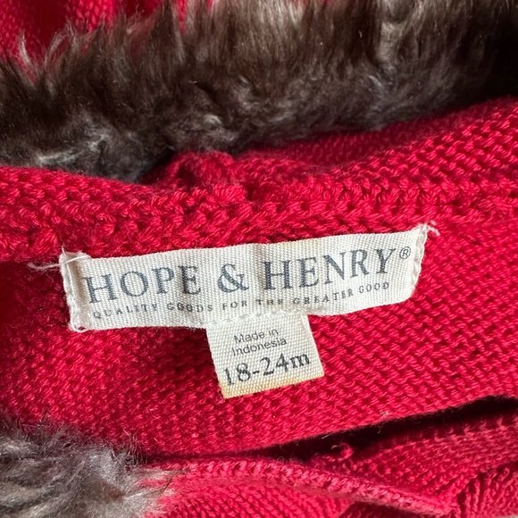 Hope & Henry | Girls' Fur Trimmed Red Sweater Cape - Picture 7 of 7